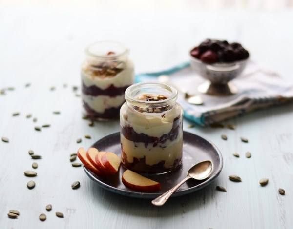 Apple berry breakfast jars 2
